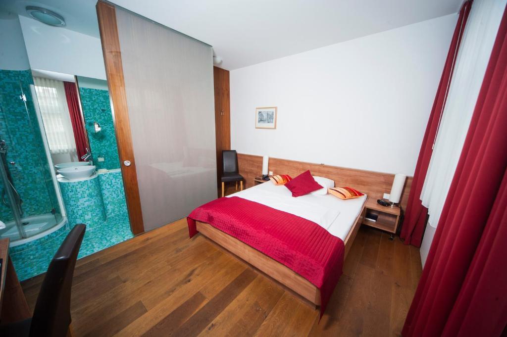 Hotel Zum Hofmaler Potsdam Ruang foto